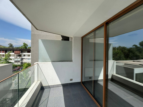 Arriendo Departamento N 2D en suite Walk-in cl&oacute;set 2B 2E 1B Los Dominicos - Las Condes