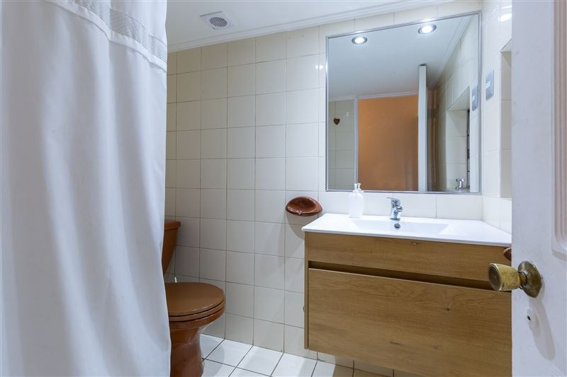 Venta Casa NP 5D en suite Walk-in cl&oacute;set 4B 2E 1Bd Los Dominicos - Las Condes