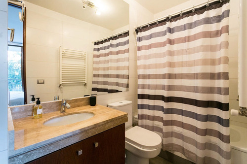 Venta Departamento O 1D en suite 1B 1E 1B Barrio El Golf - Las Condes