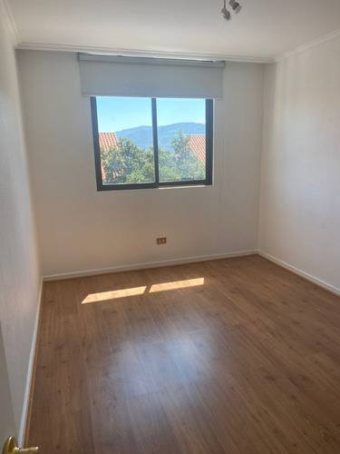 Arriendo Casa 5D 4B 2E San Carlos de Apoquindo - Las Condes