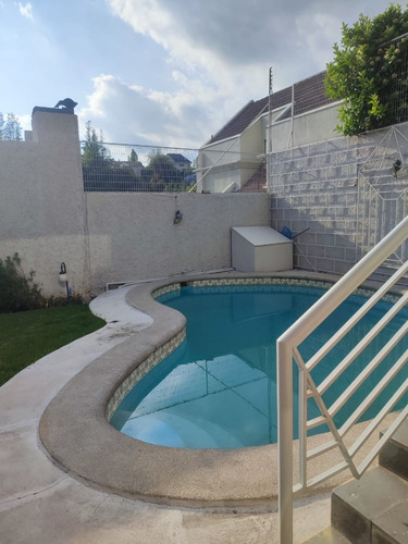 Venta Casa NO 6D en suite Walk-in cl&oacute;set 5B 3E 1B El Huinganal - Lo Barnechea