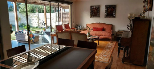 Venta Casa 5D en suite Walk-in cl&oacute;set 4B 3E 1B La Dehesa - Lo Barnechea