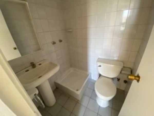 Venta Departamento N 4D en suite 3B 1E 1Bd Metro Escuela Militar - Las Condes