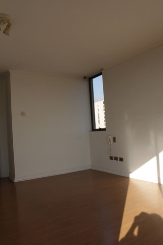 Arriendo Departamento P 2D en suite Walk-in cl&oacute;set 2B 2E 1B Las Lilas - Providencia