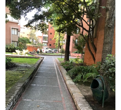 Arriendo Departamento SO 4D 2B 1E 1B Juan XXIII - Vitacura