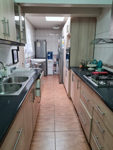 Arriendo Casa 4D 3B 1E 1B  - Las Condes