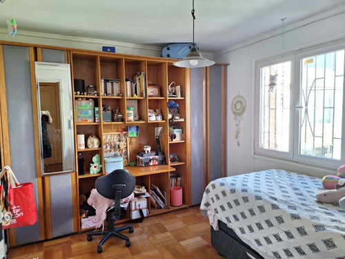 Arriendo Casa NP 3D Walk-in cl&oacute;set 2B 2E 1B Barrio El Golf - Las Condes