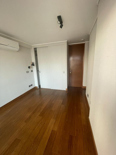 Venta Departamento SO 2D en suite 2B 1E 1B Metro Escuela Militar - Las Condes