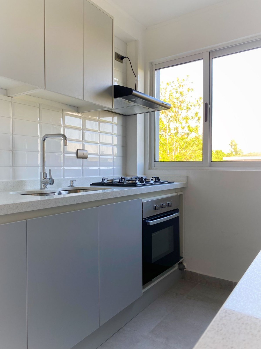 Arriendo Departamento 2D 2B 1E Metro Bilbao - Providencia