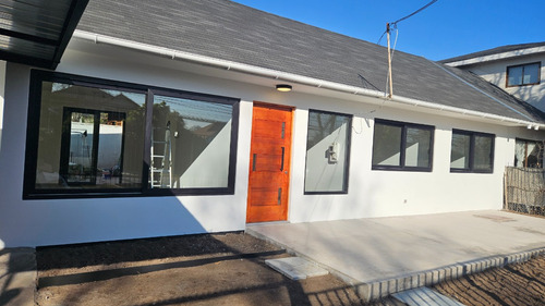 Venta Casa O 3D 2B 2E 1B Metro Hernando de Magallanes - Las Condes