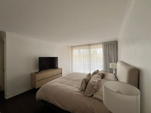 Arriendo Departamento 4D en suite Walk-in cl&oacute;set 4B 2E 1B Parque Arauco - Las Condes