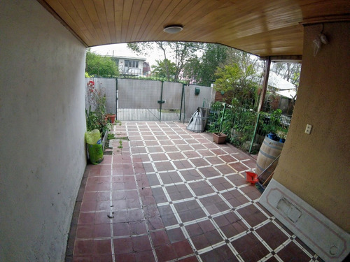 Venta Casa P 4D 3B 1E Parque Juan XXIII - &Ntilde;u&ntilde;oa