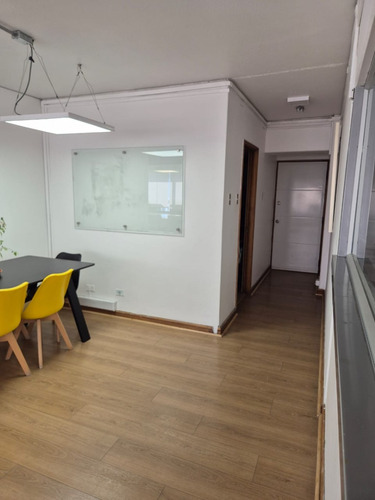 Arriendo Oficina 3B 2E 1B Los Leones - Providencia