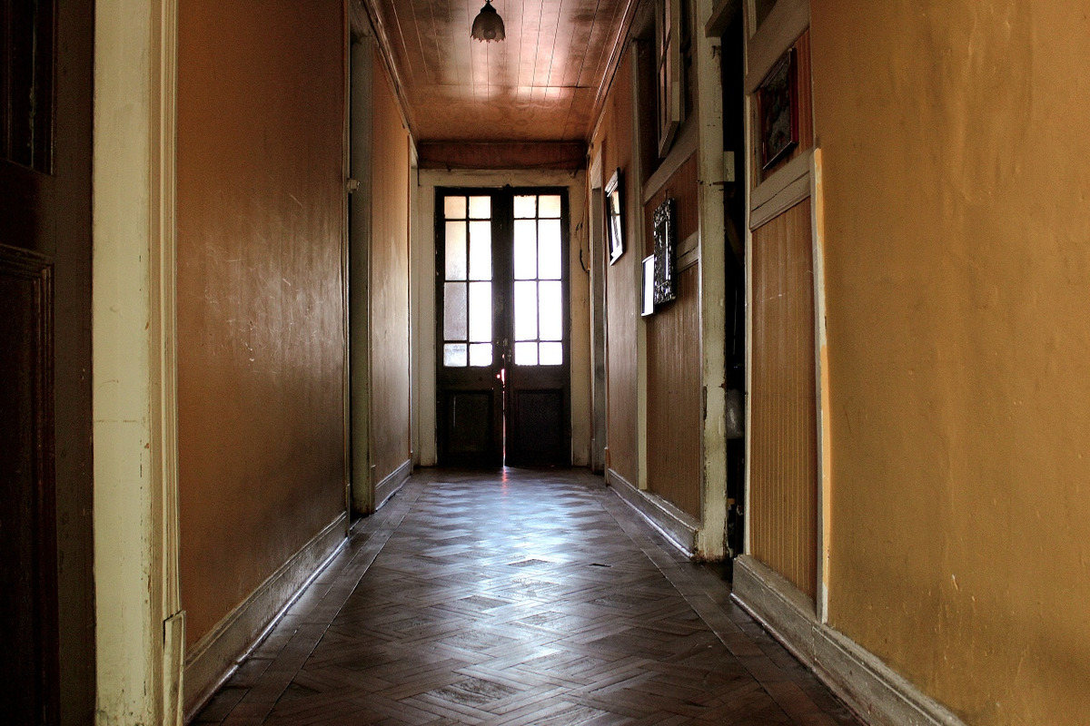 Venta Casa 5D 1B Metro Sim&oacute;n Bolivar - &Ntilde;u&ntilde;oa