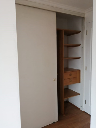 Arriendo Departamento 3D en suite 2B 1E 1B Campus Oriente - Providencia