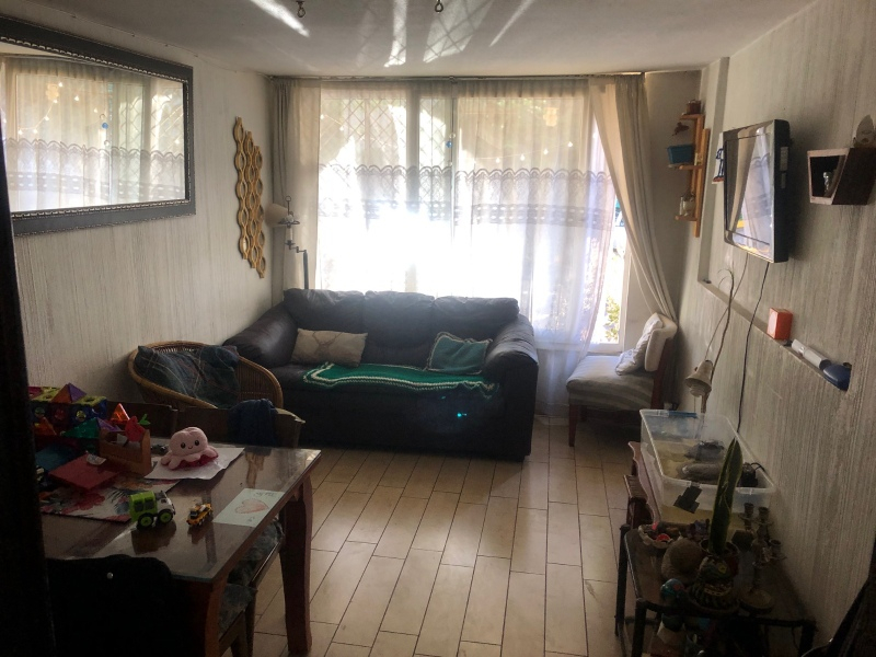 Venta Departamento 3D 1B 1E Metro Sim&oacute;n Bolivar - La Reina