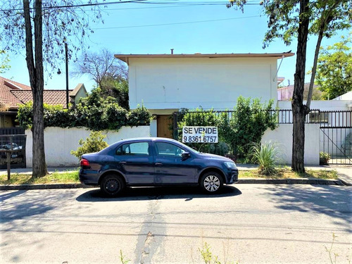 Venta Casa NO 4D Walk-in cl&oacute;set 3B 1E Campus Oriente - Providencia