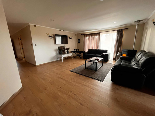 Arriendo Casa 4D 2B 2E 1B Puerto Chico - Puerto Varas
