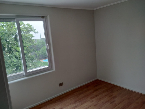 Arriendo Casa NO 6D 5B 2E 1B San Carlos de Apoquindo - Las Condes