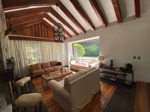 Venta Casa 6D Walk-in cl&oacute;set 5B 10E 1B Chicureo - Colina