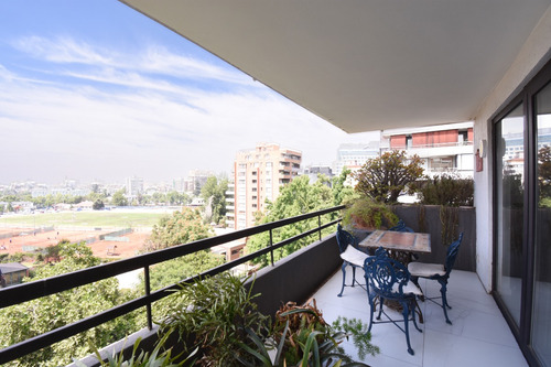 Venta Departamento NOSP 3D en suite Walk-in cl&oacute;set 3B 1E 1B Barrio El Golf - Las Condes