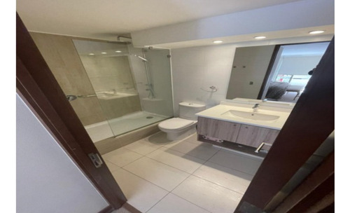 Venta Departamento NO 2D 2B 1E 1B Parque Bicentenario - Vitacura