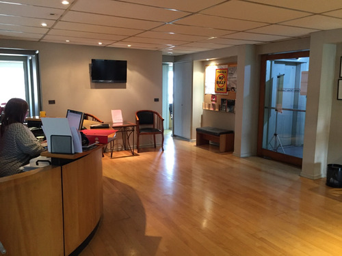 Venta Oficina NO 3B 1E 2B Metro Tobalaba - Mall Costanera - Providencia