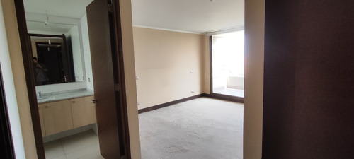 Venta Departamento NP 4D en suite Walk-in cl&oacute;set 4B 2E 1B San Carlos de Apoquindo - Las Condes