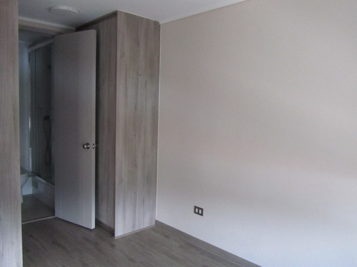 Venta Departamento O 2D en suite 2B 1E 1B Antigua Lo Barnechea - Lo Barnechea