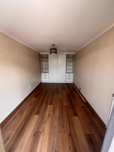 Arriendo Casa 4D 1B 2E Antigua Lo Barnechea - Lo Barnechea