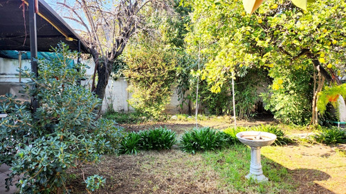 Venta Casa SO 4D 2B 2E 1B Estadio Croata - Vitacura