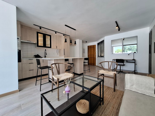 Venta Departamento NO 2D 2B 1E 1B Barrio El Golf - Las Condes