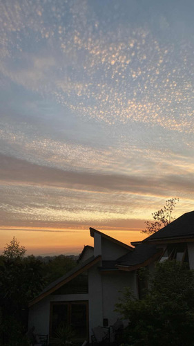 Venta Casa 5D Walk-in cl&oacute;set 4B 1E 1B Los Dominicos - Las Condes