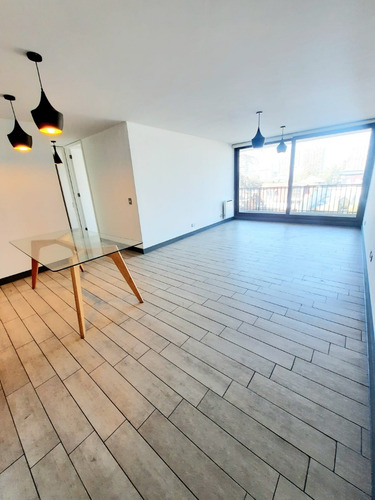 Venta Departamento SO 2D en suite Walk-in cl&oacute;set 2B 1E 1B Barrio Italia - Providencia