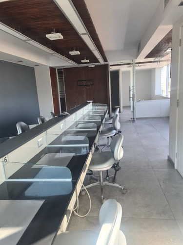 Venta Oficina 2B 1E 1B Los Leones - Providencia