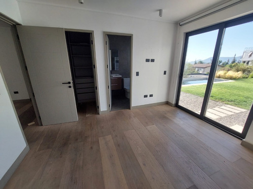 Arriendo Casa 5D en suite Walk-in cl&oacute;set 5B 4E La Reina Alta - La Reina