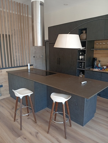 Arriendo Casa S 5D 3B 3E 1B Lo Curro - Vitacura