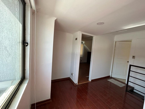 Arriendo Casa NO 3D 2B 2E Los Dominicos - Las Condes