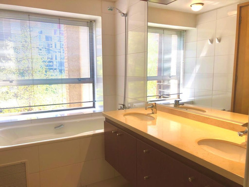 Arriendo Departamento NP 4D en suite Walk-in cl&oacute;set 4B 2E 1B Metro Manquehue - Apumanque - Las Condes