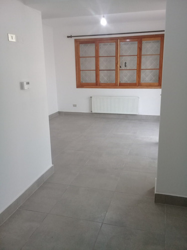 Arriendo Casa 2D 2B 1E Campus Oriente - Providencia