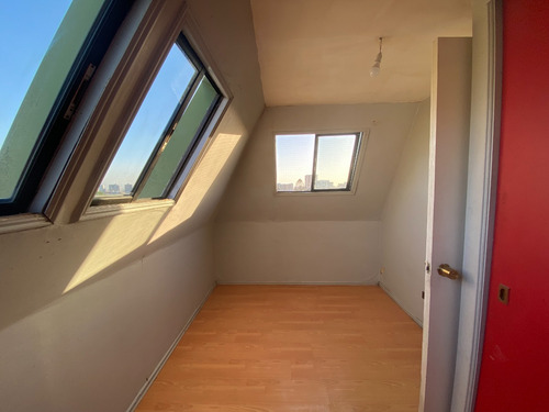 Venta Departamento SO 3D en suite Walk-in cl&oacute;set 2B 1E 1B Campus Oriente - Providencia