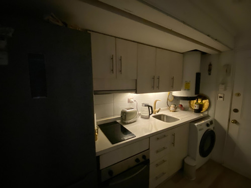 Venta Departamento SO 1D 1B Barrio El Golf - Las Condes