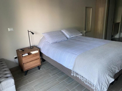 Venta Departamento O 2D en suite 2B 1E 1B Metro Hernando de Magallanes - Las Condes