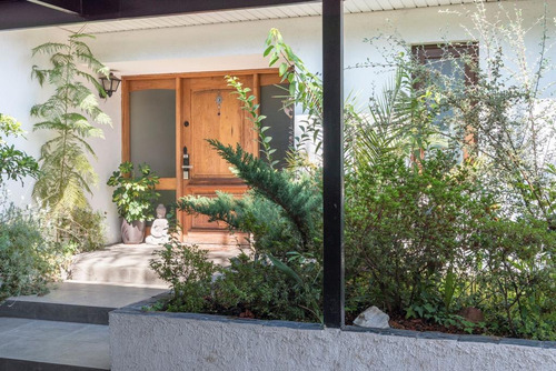 Venta Casa NOSP 5D en suite Walk-in cl&oacute;set 6B 3E 2B Los Dominicos - Las Condes