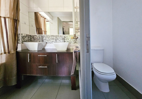 Venta Casa 5D en suite Walk-in cl&oacute;set 4B 1E 1B Chicureo - Colina