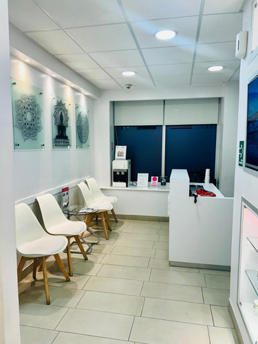 Arriendo Oficina 2B Nueva Las Condes - Las Condes