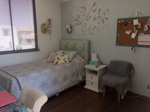 Venta Casa NOSP 4D en suite Walk-in cl&oacute;set 4B 3E Chicureo - Colina