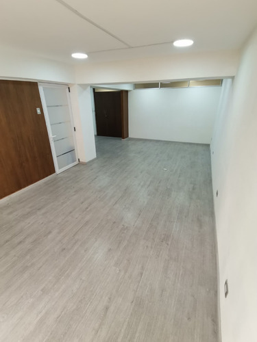 Arriendo Oficina 2B Metro Tobalaba - Mall Costanera - Providencia