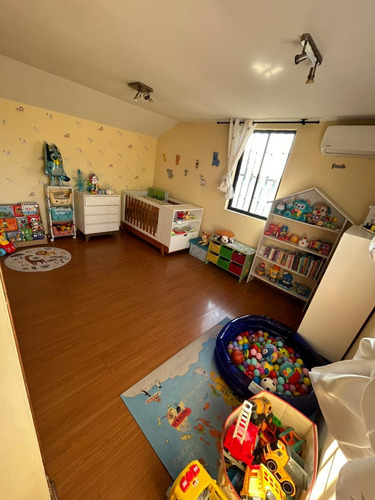 Arriendo Casa NOSP 4D 3B 2E 1B Carlos Ossand&oacute;n - La Reina