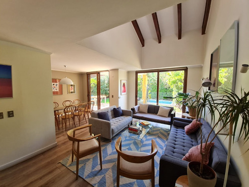 Venta Casa O 3D en suite 4B 2E 1B Sebasti&aacute;n Elcano - Las Condes